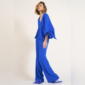 Two pieces Zara shirt and palazzo pants! Wore it only once.Medium size!